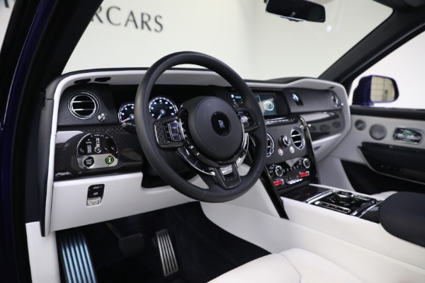 Used 2023 Rolls-Royce Black Badge Cullinan for sale Sold at Pagani of Greenwich in Greenwich CT 06830 17