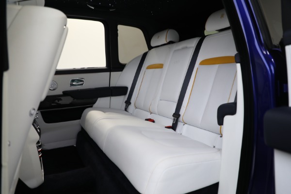 Used 2023 Rolls-Royce Black Badge Cullinan for sale Sold at Pagani of Greenwich in Greenwich CT 06830 23