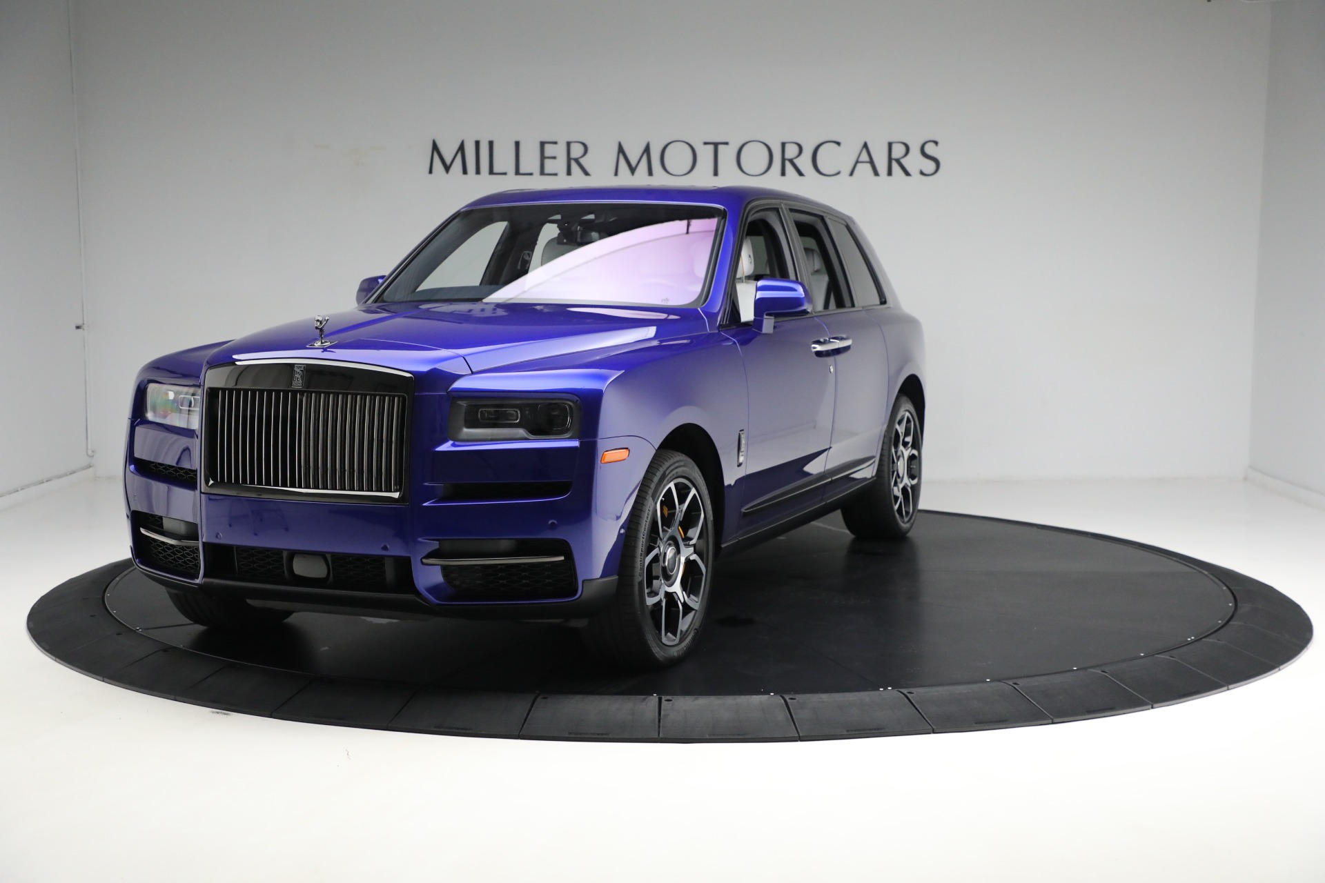Used 2023 Rolls-Royce Black Badge Cullinan for sale $419,900 at Pagani of Greenwich in Greenwich CT 06830 1
