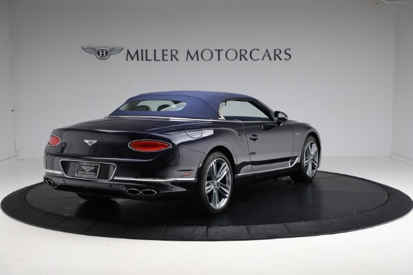 Used 2022 Bentley Continental GTC V8 for sale Sold at Pagani of Greenwich in Greenwich CT 06830 19