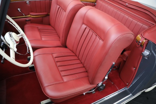 Used 1959 Mercedes Benz 220 S Ponton Cabriolet for sale $229,900 at Pagani of Greenwich in Greenwich CT 06830 14