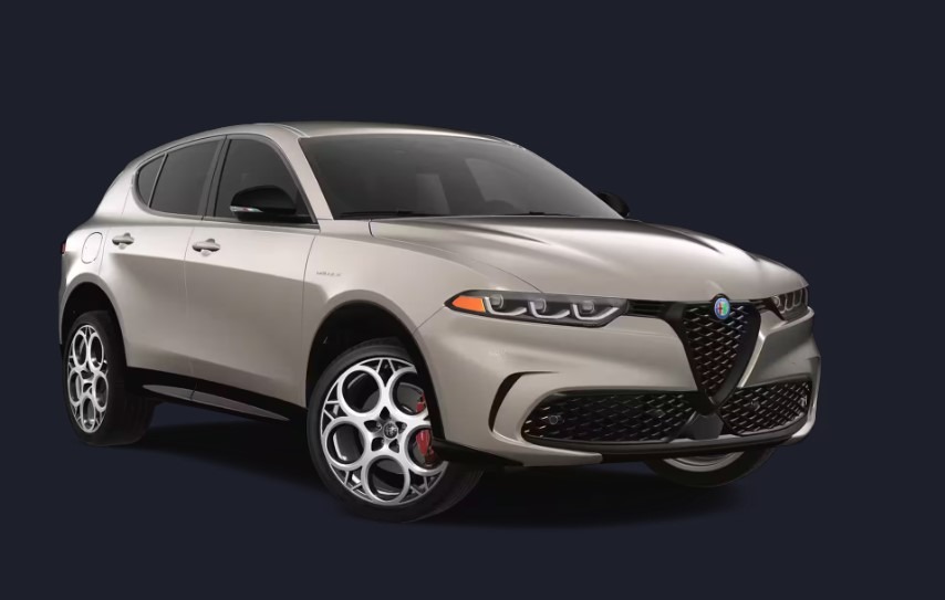 New 2024 Alfa Romeo Tonale VELOCE for sale Sold at Pagani of Greenwich in Greenwich CT 06830 1