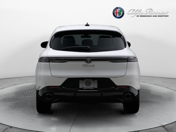 New 2024 Alfa Romeo Tonale Veloce for sale $53,935 at Pagani of Greenwich in Greenwich CT 06830 15