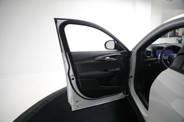 New 2024 Alfa Romeo Tonale Veloce for sale Sold at Pagani of Greenwich in Greenwich CT 06830 26