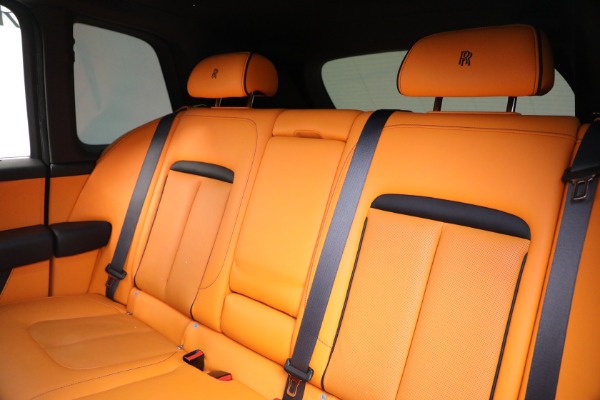 Used 2022 Rolls-Royce Cullinan for sale Sold at Pagani of Greenwich in Greenwich CT 06830 22