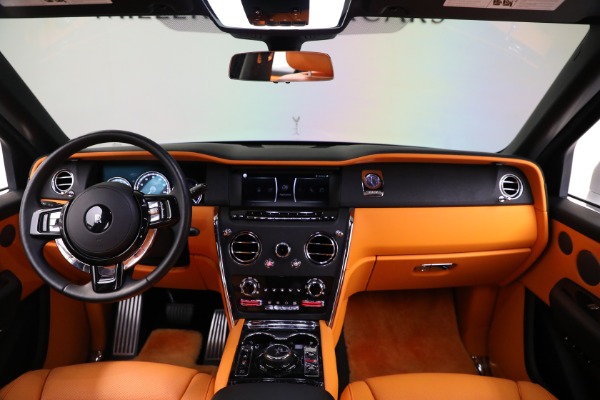 Used 2022 Rolls-Royce Cullinan for sale Sold at Pagani of Greenwich in Greenwich CT 06830 4