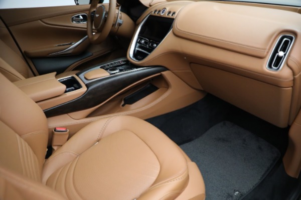 Used 2024 Aston Martin DBX for sale $131,900 at Pagani of Greenwich in Greenwich CT 06830 21