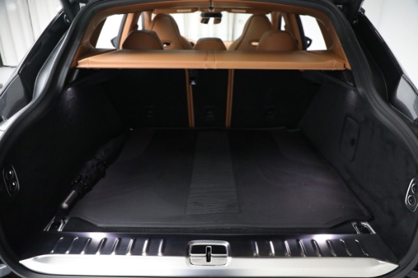 Used 2024 Aston Martin DBX for sale $131,900 at Pagani of Greenwich in Greenwich CT 06830 23