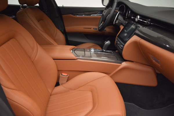 New 2017 Maserati Quattroporte S Q4 GranLusso for sale Sold at Pagani of Greenwich in Greenwich CT 06830 20