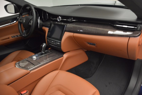 New 2017 Maserati Quattroporte S Q4 GranLusso for sale Sold at Pagani of Greenwich in Greenwich CT 06830 21
