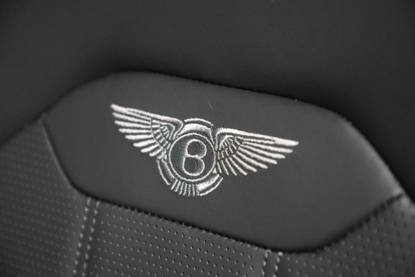 New 2024 Bentley Bentayga Hybrid for sale Sold at Pagani of Greenwich in Greenwich CT 06830 19