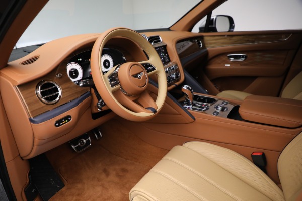 New 2024 Bentley Bentayga EWB Mulliner V8 for sale Sold at Pagani of Greenwich in Greenwich CT 06830 23