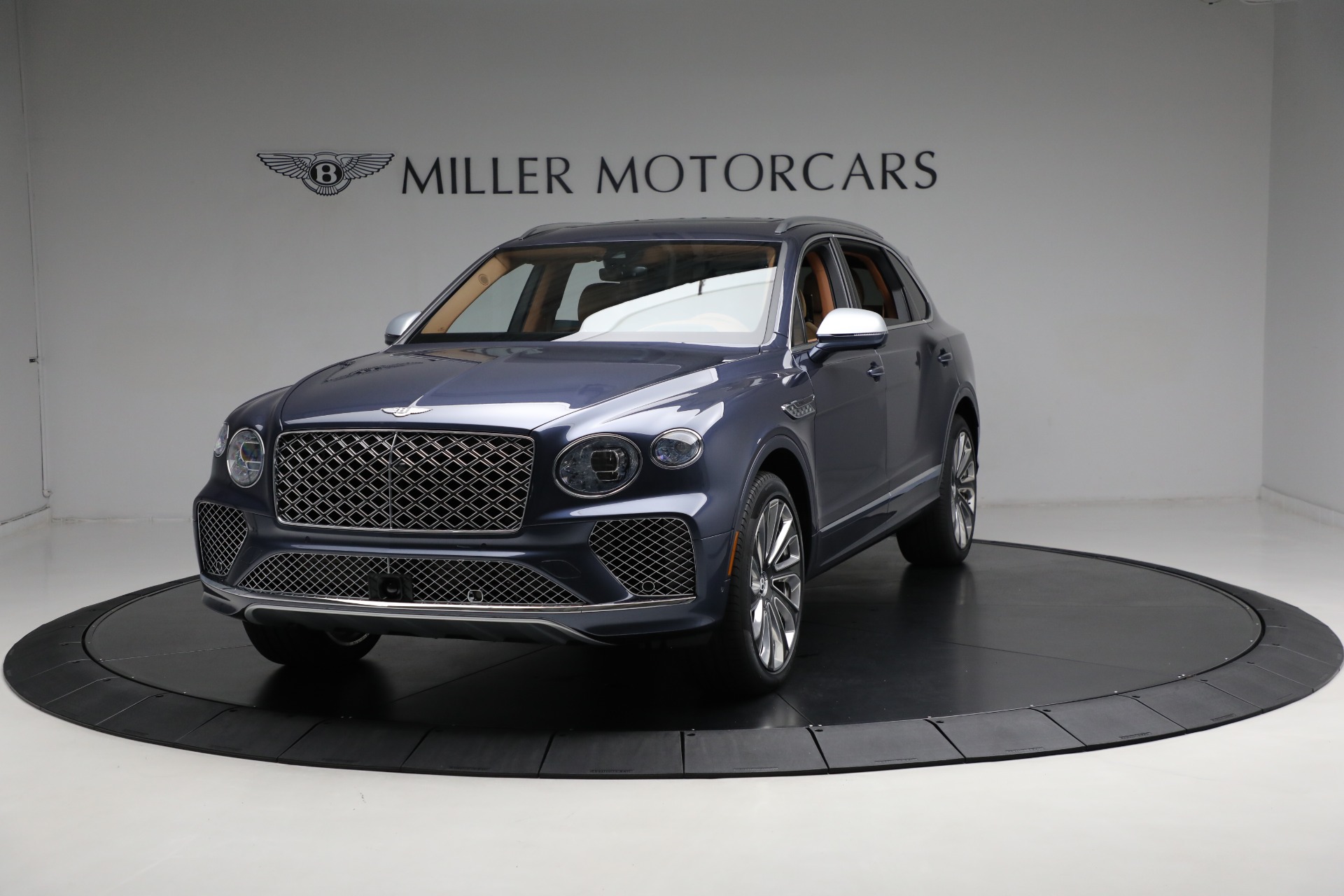 New 2024 Bentley Bentayga EWB Mulliner V8 for sale Sold at Pagani of Greenwich in Greenwich CT 06830 1
