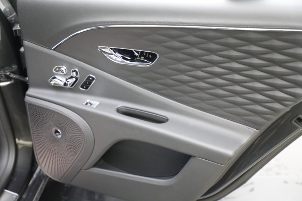 New 2024 Bentley Flying Spur Mulliner W12 for sale Sold at Pagani of Greenwich in Greenwich CT 06830 25