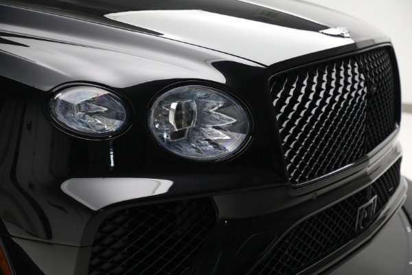 Used 2024 Bentley Bentayga V8 for sale Sold at Pagani of Greenwich in Greenwich CT 06830 14