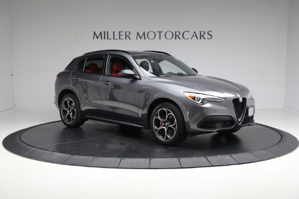 Used 2022 Alfa Romeo Stelvio Veloce for sale $31,900 at Pagani of Greenwich in Greenwich CT 06830 23