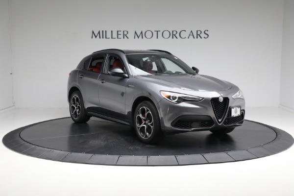 Used 2022 Alfa Romeo Stelvio Veloce for sale $31,900 at Pagani of Greenwich in Greenwich CT 06830 24