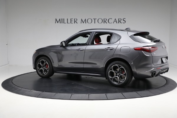 Used 2022 Alfa Romeo Stelvio Veloce for sale Sold at Pagani of Greenwich in Greenwich CT 06830 8
