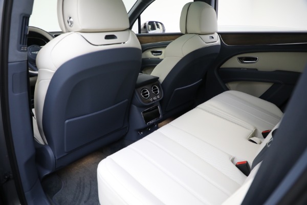 New 2024 Bentley Bentayga V8 for sale Sold at Pagani of Greenwich in Greenwich CT 06830 25