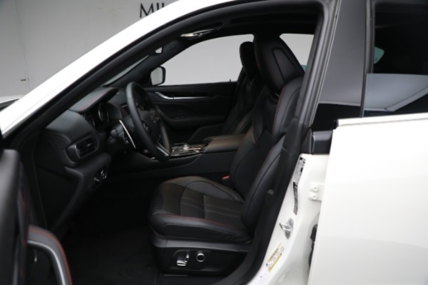 New 2024 Maserati Levante GT Ultima for sale Sold at Pagani of Greenwich in Greenwich CT 06830 25