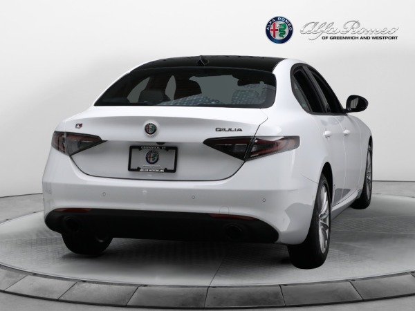 New 2024 Alfa Romeo Giulia Sprint for sale Sold at Pagani of Greenwich in Greenwich CT 06830 11