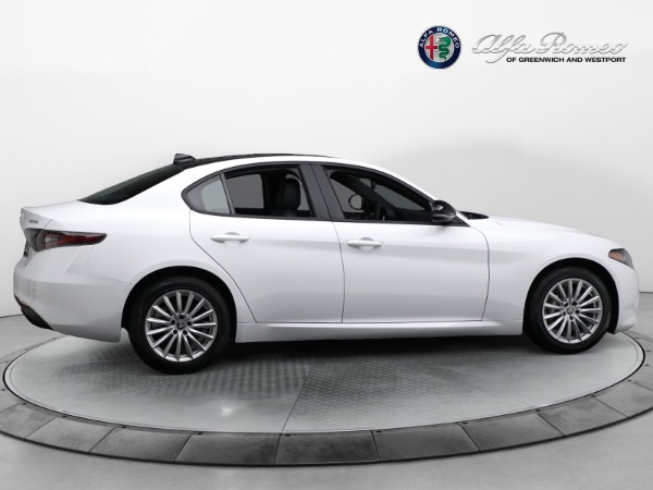 New 2024 Alfa Romeo Giulia Sprint for sale Sold at Pagani of Greenwich in Greenwich CT 06830 15