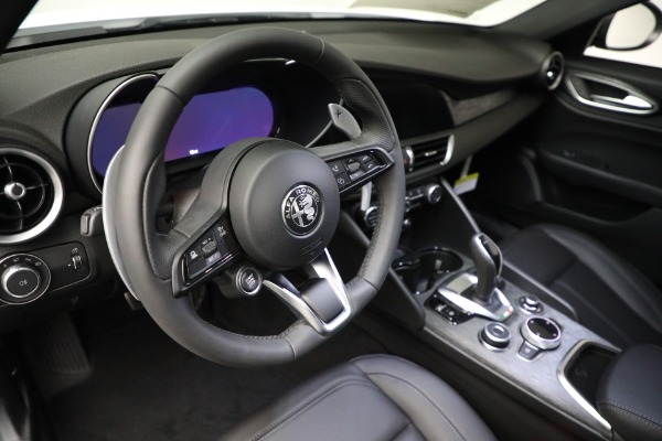 New 2024 Alfa Romeo Giulia Sprint for sale Sold at Pagani of Greenwich in Greenwich CT 06830 25