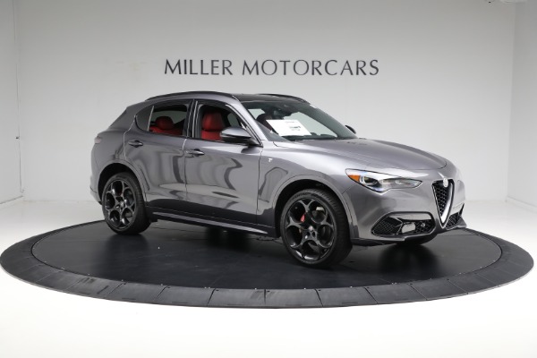 New 2024 Alfa Romeo Stelvio Ti for sale $55,240 at Pagani of Greenwich in Greenwich CT 06830 24