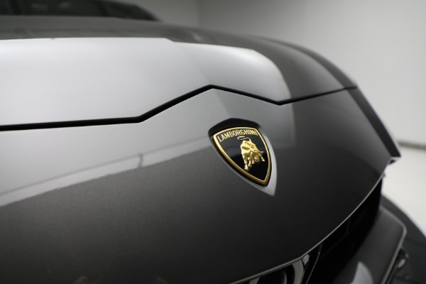 Used 2021 Lamborghini Urus for sale Sold at Pagani of Greenwich in Greenwich CT 06830 14