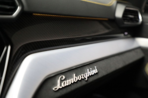 Used 2021 Lamborghini Urus for sale Sold at Pagani of Greenwich in Greenwich CT 06830 26