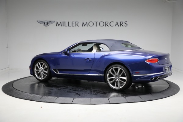 New 2023 Bentley Continental GTC Azure V8 for sale $304,900 at Pagani of Greenwich in Greenwich CT 06830 16