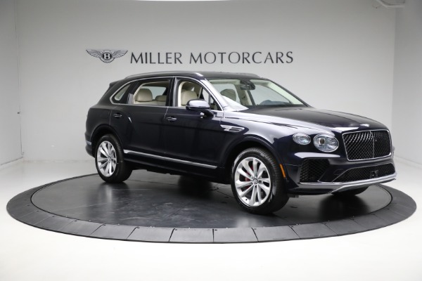 New 2024 Bentley Bentayga EWB V8 for sale $269,040 at Pagani of Greenwich in Greenwich CT 06830 14