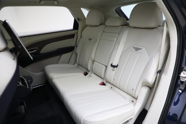 New 2024 Bentley Bentayga EWB V8 for sale $269,040 at Pagani of Greenwich in Greenwich CT 06830 23