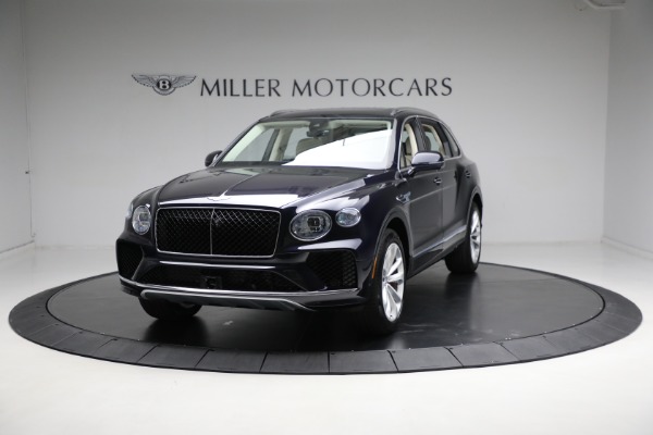 New 2024 Bentley Bentayga EWB V8 for sale $269,040 at Pagani of Greenwich in Greenwich CT 06830 1