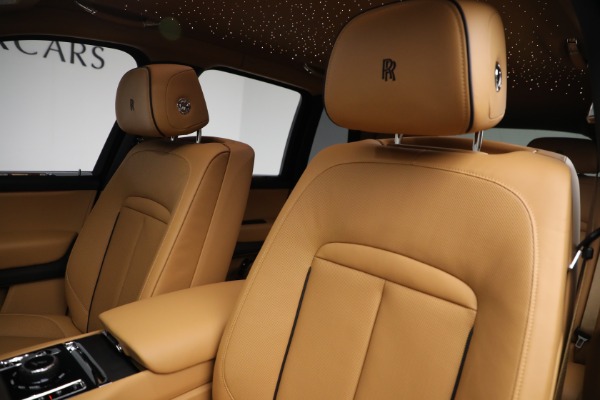 Used 2024 Rolls-Royce Cullinan for sale $329,900 at Pagani of Greenwich in Greenwich CT 06830 17