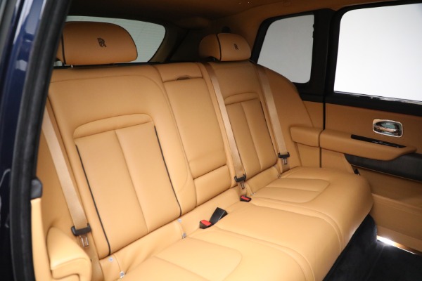 Used 2024 Rolls-Royce Cullinan for sale $329,900 at Pagani of Greenwich in Greenwich CT 06830 27