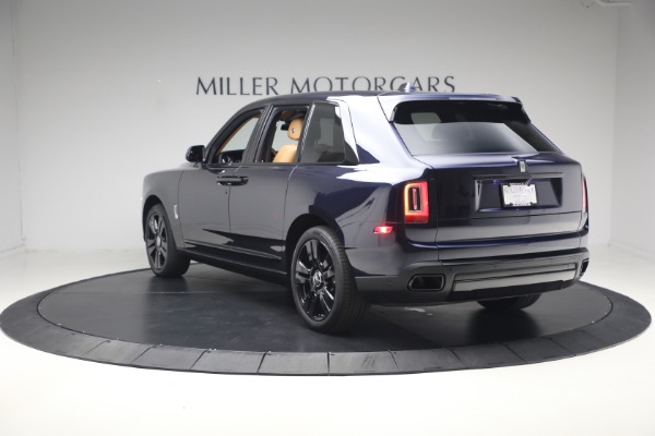 Used 2024 Rolls-Royce Cullinan for sale $329,900 at Pagani of Greenwich in Greenwich CT 06830 9