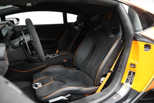 Used 2023 Lamborghini Huracan Sterrato for sale Sold at Pagani of Greenwich in Greenwich CT 06830 14