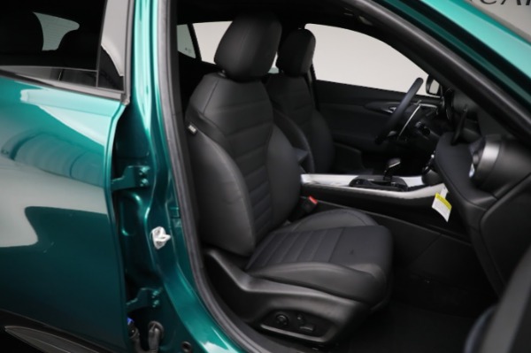 New 2024 Alfa Romeo Tonale Veloce for sale Sold at Pagani of Greenwich in Greenwich CT 06830 27