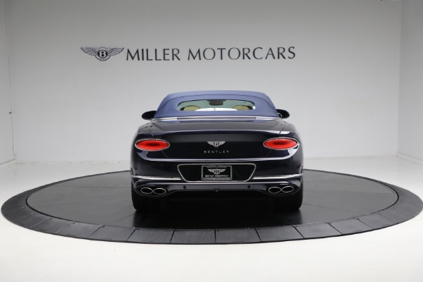 Used 2022 Bentley Continental GTC V8 for sale Sold at Pagani of Greenwich in Greenwich CT 06830 20