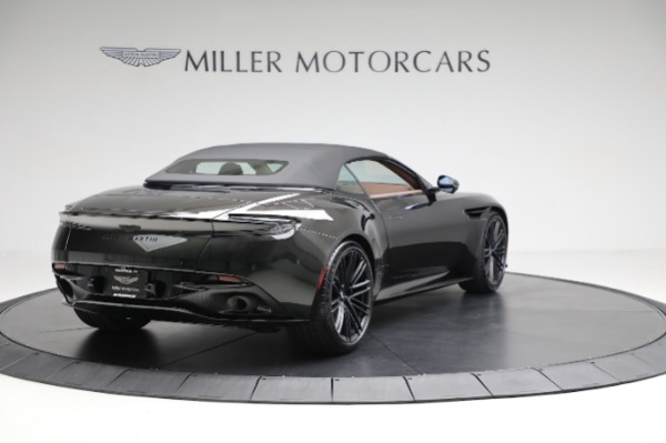 Used 2024 Aston Martin DB12 Volante for sale $279,900 at Pagani of Greenwich in Greenwich CT 06830 16