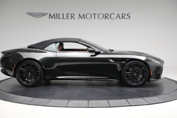 Used 2024 Aston Martin DB12 Volante for sale $279,900 at Pagani of Greenwich in Greenwich CT 06830 17