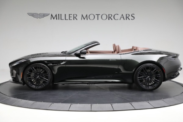 Used 2024 Aston Martin DB12 Volante for sale $279,900 at Pagani of Greenwich in Greenwich CT 06830 2