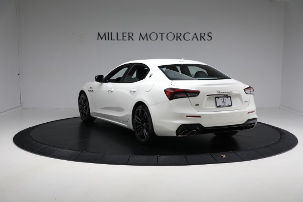 New 2024 Maserati Ghibli Modena Ultima Q4 for sale Sold at Pagani of Greenwich in Greenwich CT 06830 10