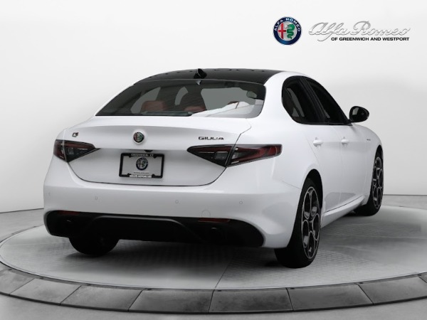 New 2024 Alfa Romeo Giulia Veloce for sale Sold at Pagani of Greenwich in Greenwich CT 06830 14