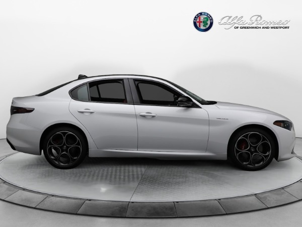 New 2024 Alfa Romeo Giulia Veloce for sale Sold at Pagani of Greenwich in Greenwich CT 06830 19