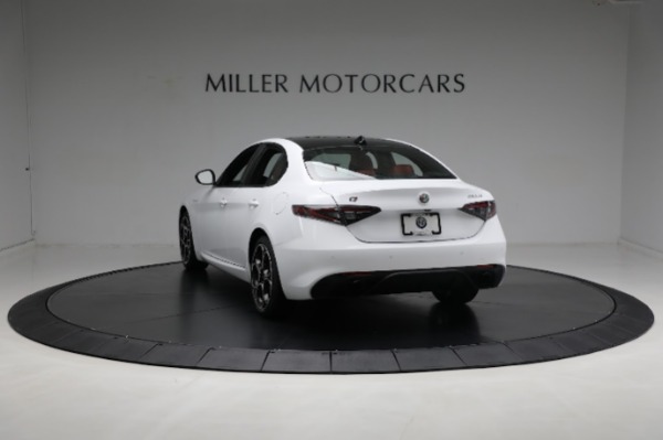 New 2024 Alfa Romeo Giulia Veloce for sale Sold at Pagani of Greenwich in Greenwich CT 06830 12