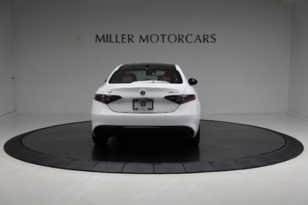 New 2024 Alfa Romeo Giulia Veloce for sale Sold at Pagani of Greenwich in Greenwich CT 06830 14