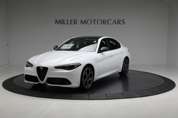 New 2024 Alfa Romeo Giulia Veloce for sale Sold at Pagani of Greenwich in Greenwich CT 06830 4