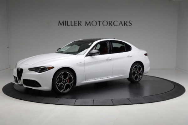 New 2024 Alfa Romeo Giulia Veloce for sale Sold at Pagani of Greenwich in Greenwich CT 06830 5